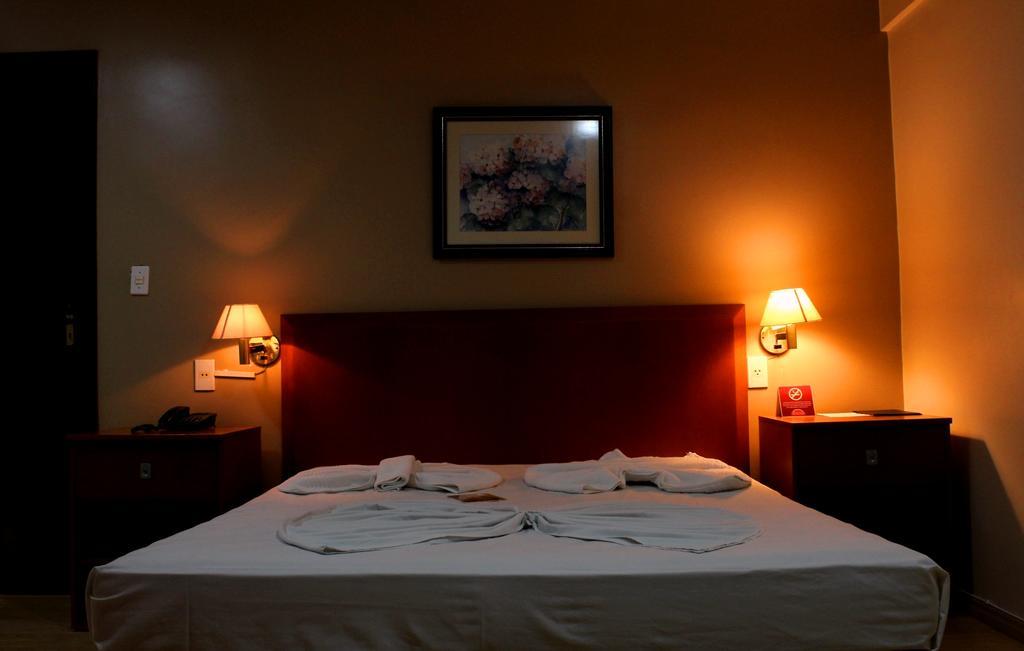 Geneviee Palace Hotel Ponta Grossa  Exterior photo